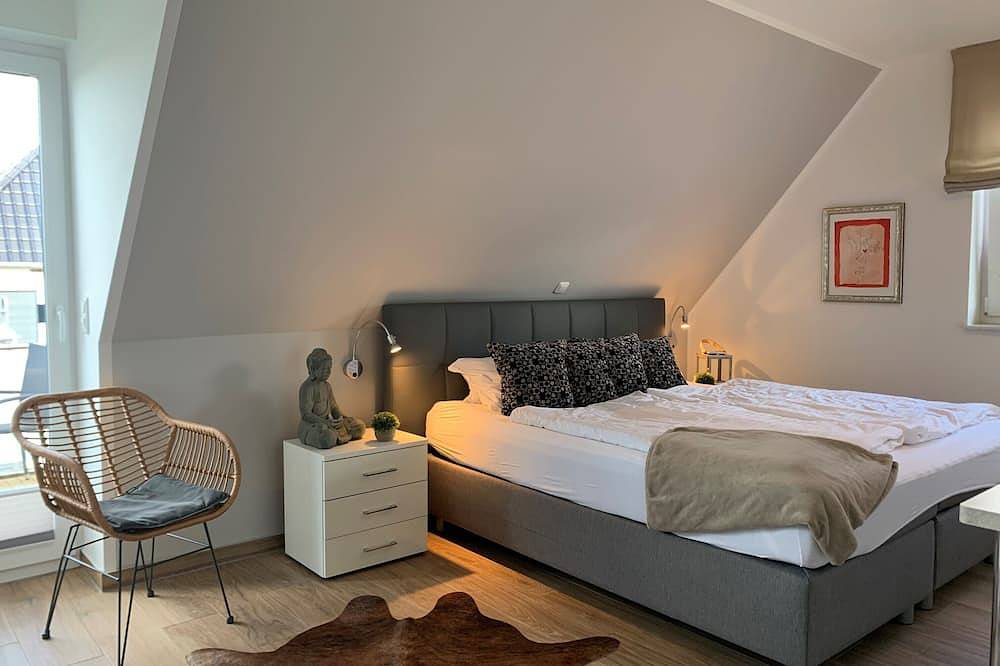 Haus Seeblick Comfort mit Kamin, Außen-Whirlpool, Sauna und eingezäunten Garten in Göhren-Lebbin, Fleesensee