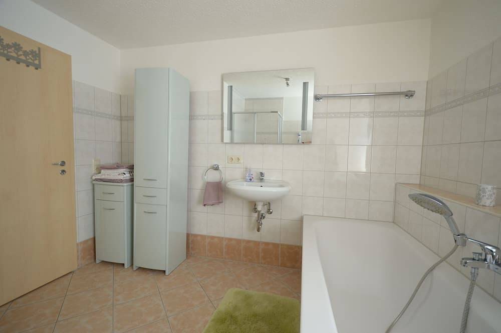 Ganze Wohnung, Ferienwohnung Doberschau - ideal für Familien, Paare und Dienstreisende in Doberschau-Gaußig, Oberlausitz-Niederschlesien