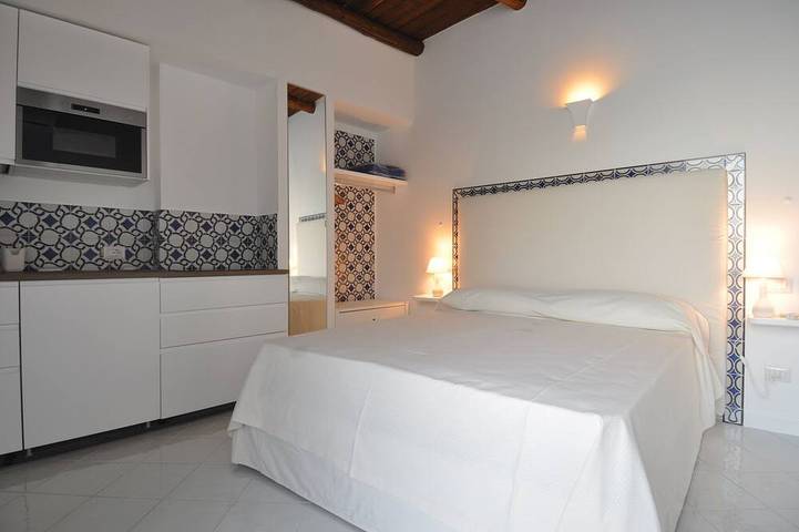 Ganze Wohnung, Stella Marina - Doppelzimmer mit Meerblick in Marmorata, Ravello