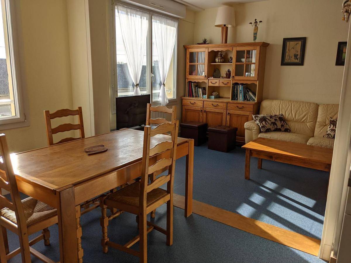 Two-Bedroom House in Barfleur, Région de Cherbourg