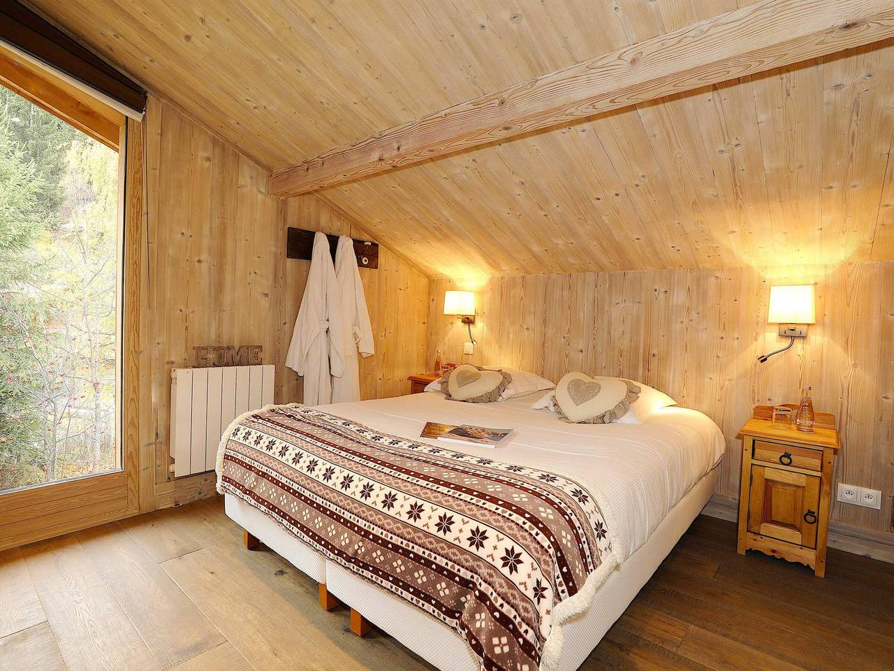 Klassisches und schickes Chalet für 12 Personen – Ski-in/Ski-out, Jacuzzi – Courchevel La Tania in La Tania, La Perrière