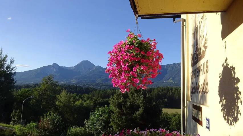 Ferienwohnung für 4 Personen, mit Garten am Faaker See