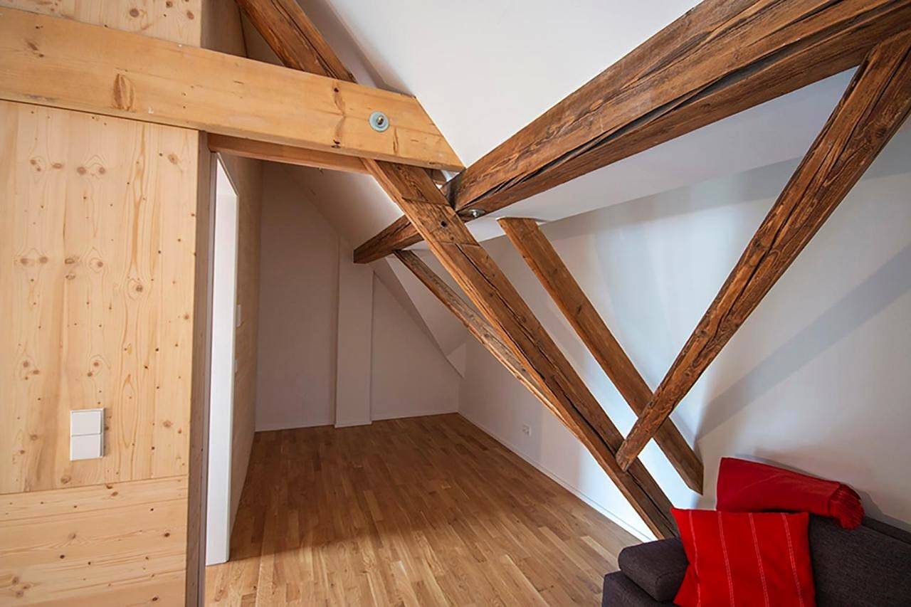 Ganze Wohnung, Historisches Wohnen modern interpretiert in Kirrweiler, Südliche Weinstraße