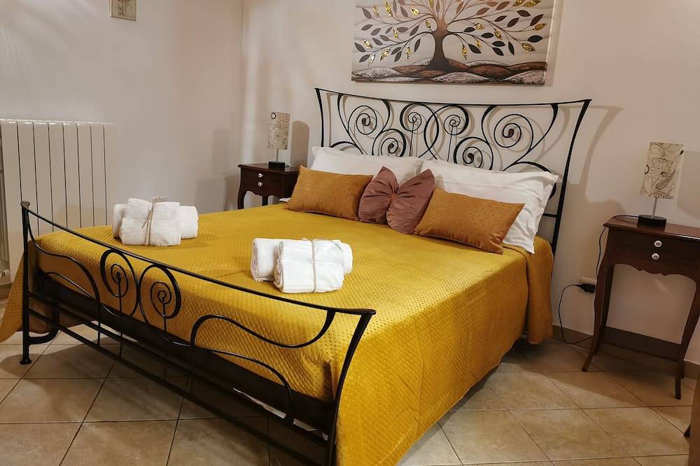 Vacation home San Martino stands in the heart of the historic center of Ginosa in Ginosa, Tarent Provinz