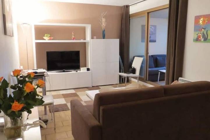 Ferienwohnung für 4 Personen, mit Terrasse in Antibes