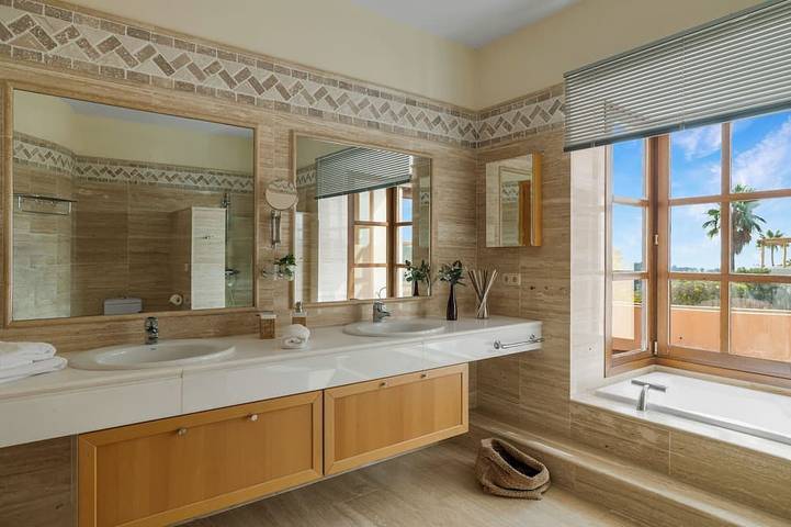Luxury Villa Robledal in Marbella by Mabiente Properties in Las Chapas, Marbella
