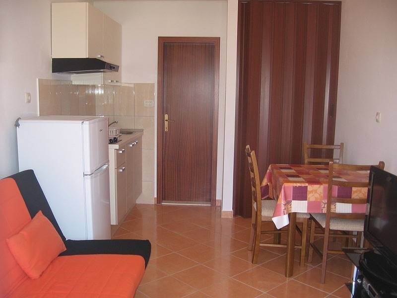 Ganze Wohnung, Ferienwohnung in Sevid mit Meerblick, Balkon, Klimaanlage, W-Lan (4755-3) in Sevid, Split-Dalmatien