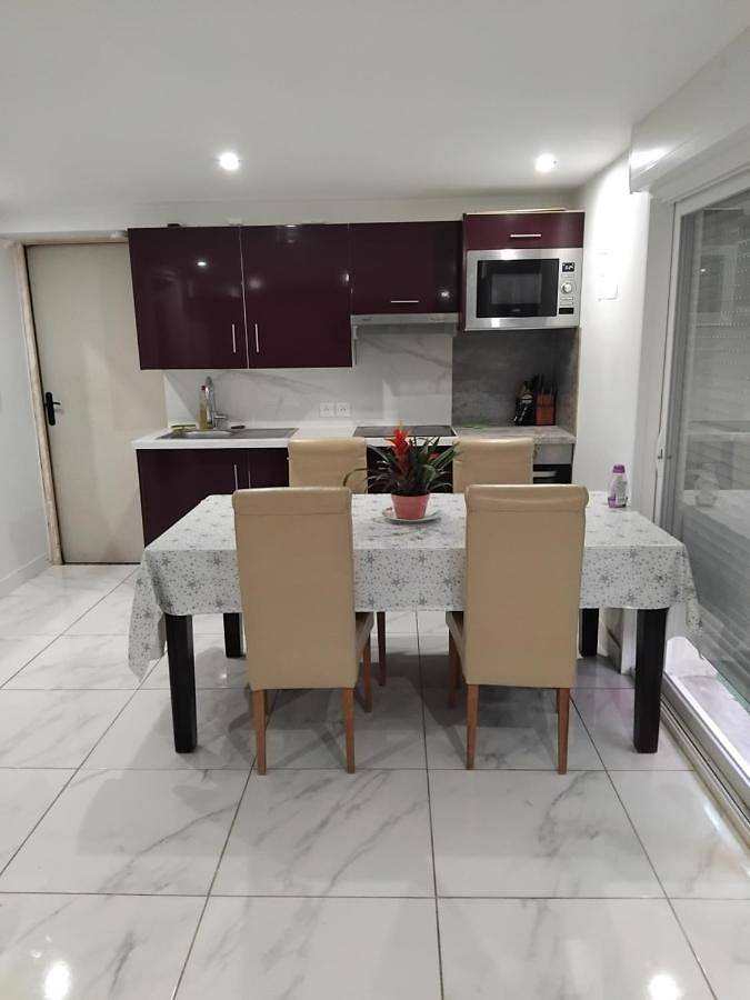 Ferienwohnung für 4 Personen, mit Terrasse und Ausblick - 1