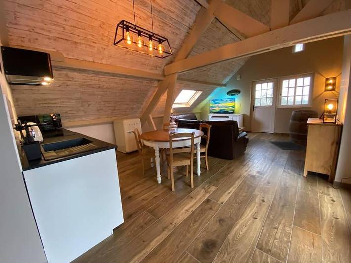 Gîte pour 4 personnes, avec sauna et jardin ainsi que piscine et vue à Trooz - 4