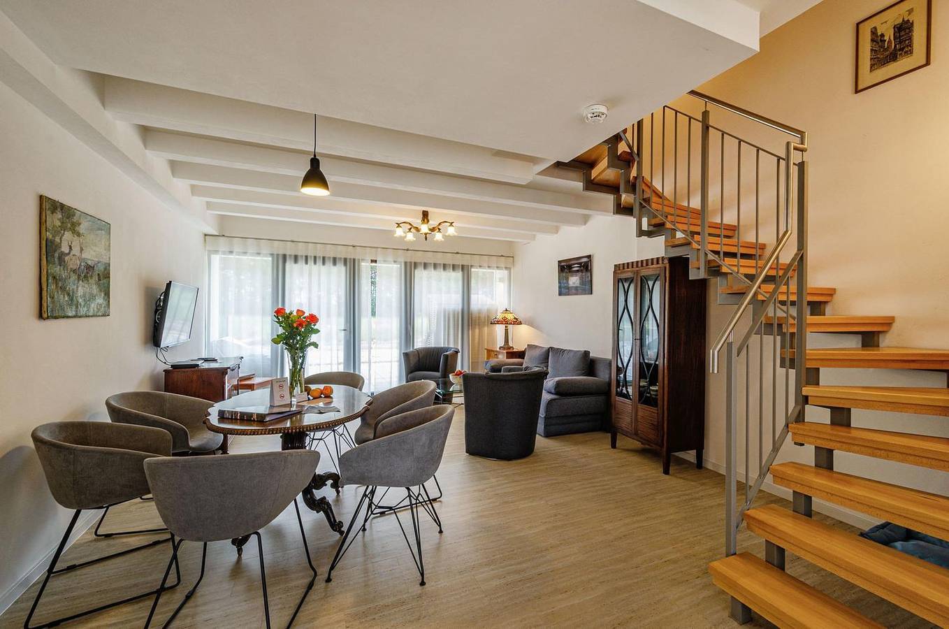 Ganze Wohnung, Fewo Ostsee Bernstein: Große 118 m² Wohnung mit Meerblick, Terrasse & 2 Bädern in Prora, Binz