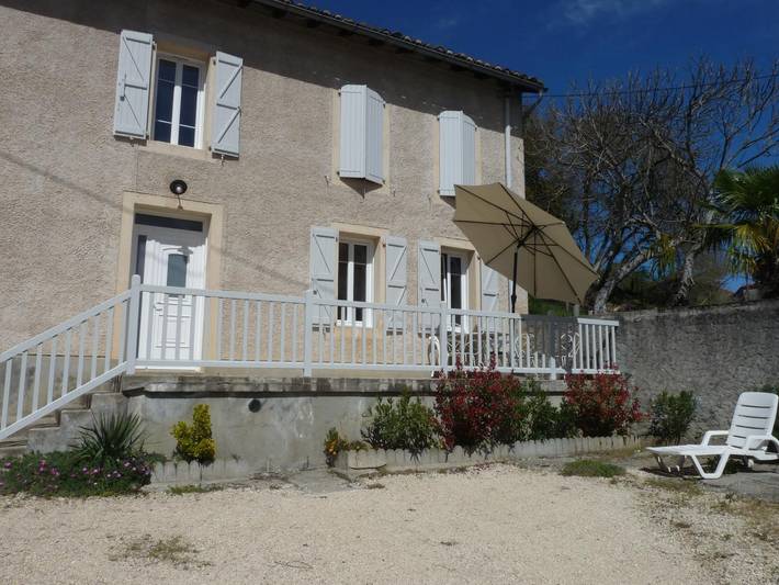 Gîte pour 4 personnes, avec jardin dans Montespan