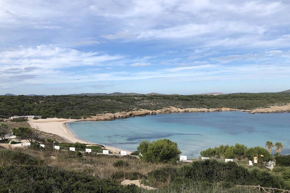 Holiday Home “Duplex Son Parc Vistas Costa Norte” with Sea View & Shared Pool in Son Parc, Es Mercadal