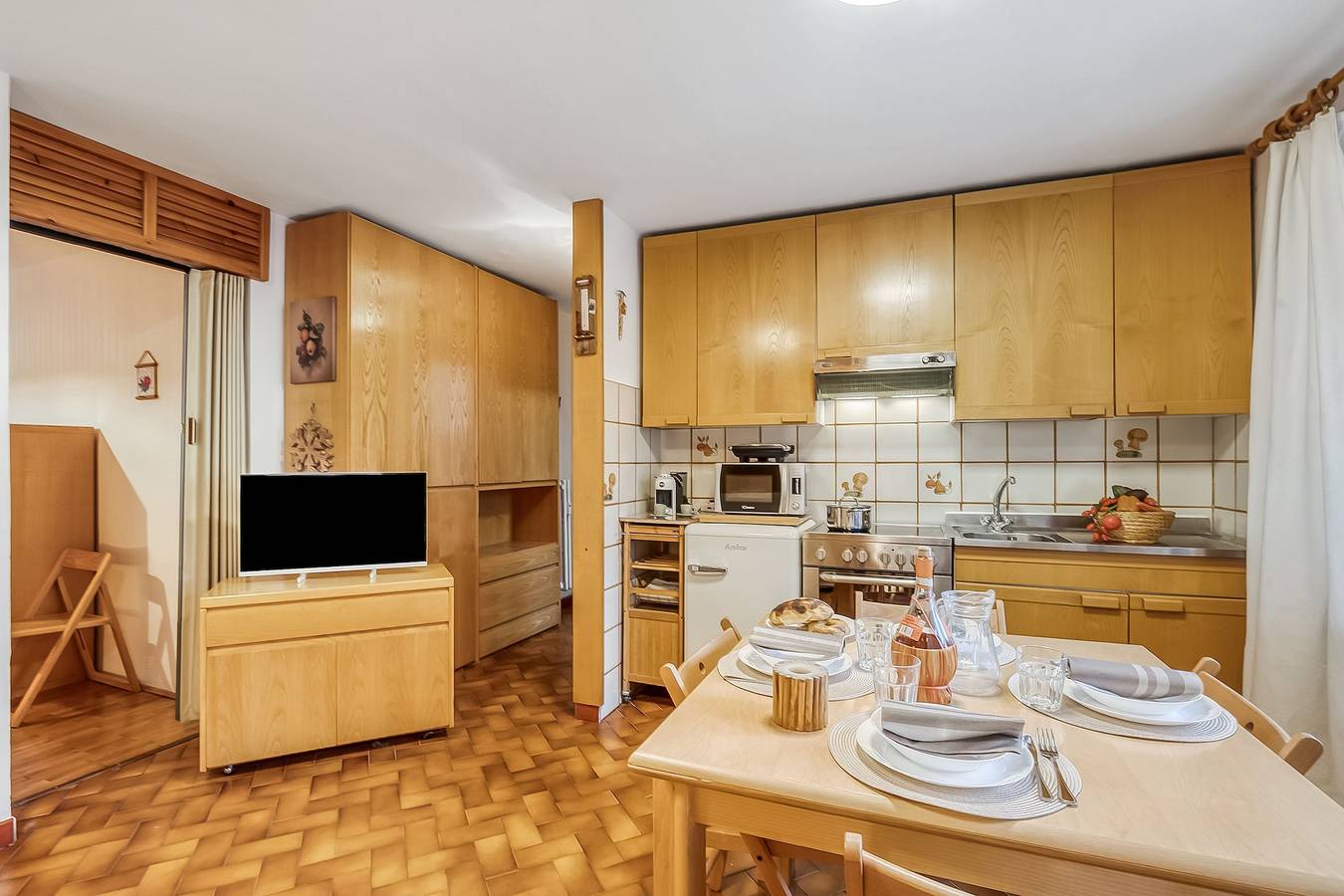 Ganze Wohnung, Appartamento Gran Roc few steps from Ski in Sestriere, Via Lattea