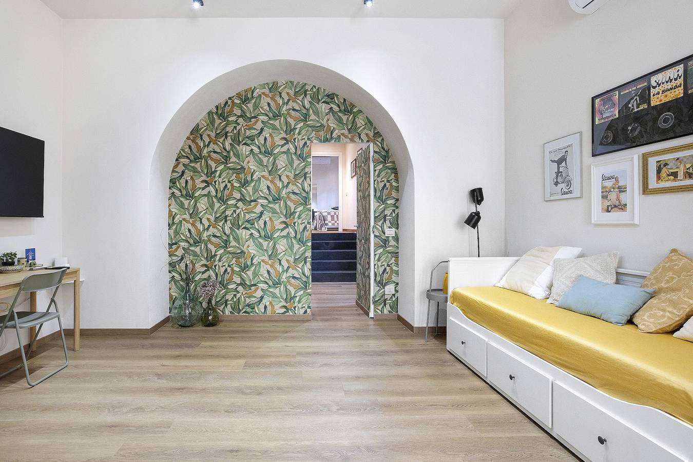 Ganze Wohnung, Apartment 'Loft Fossati' mit Wlan und Klimaanlage im Stadtzentrum in La Spezia (By), La Spezia