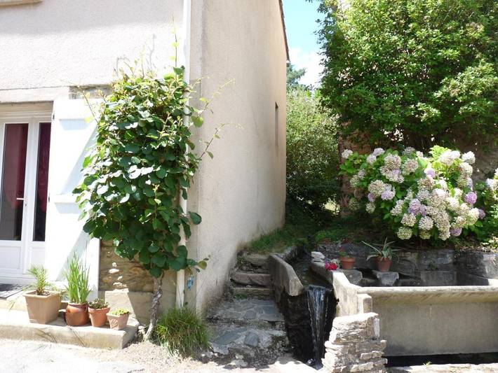 Location de vacances pour 6 personnes, avec jardin à Riols - 3