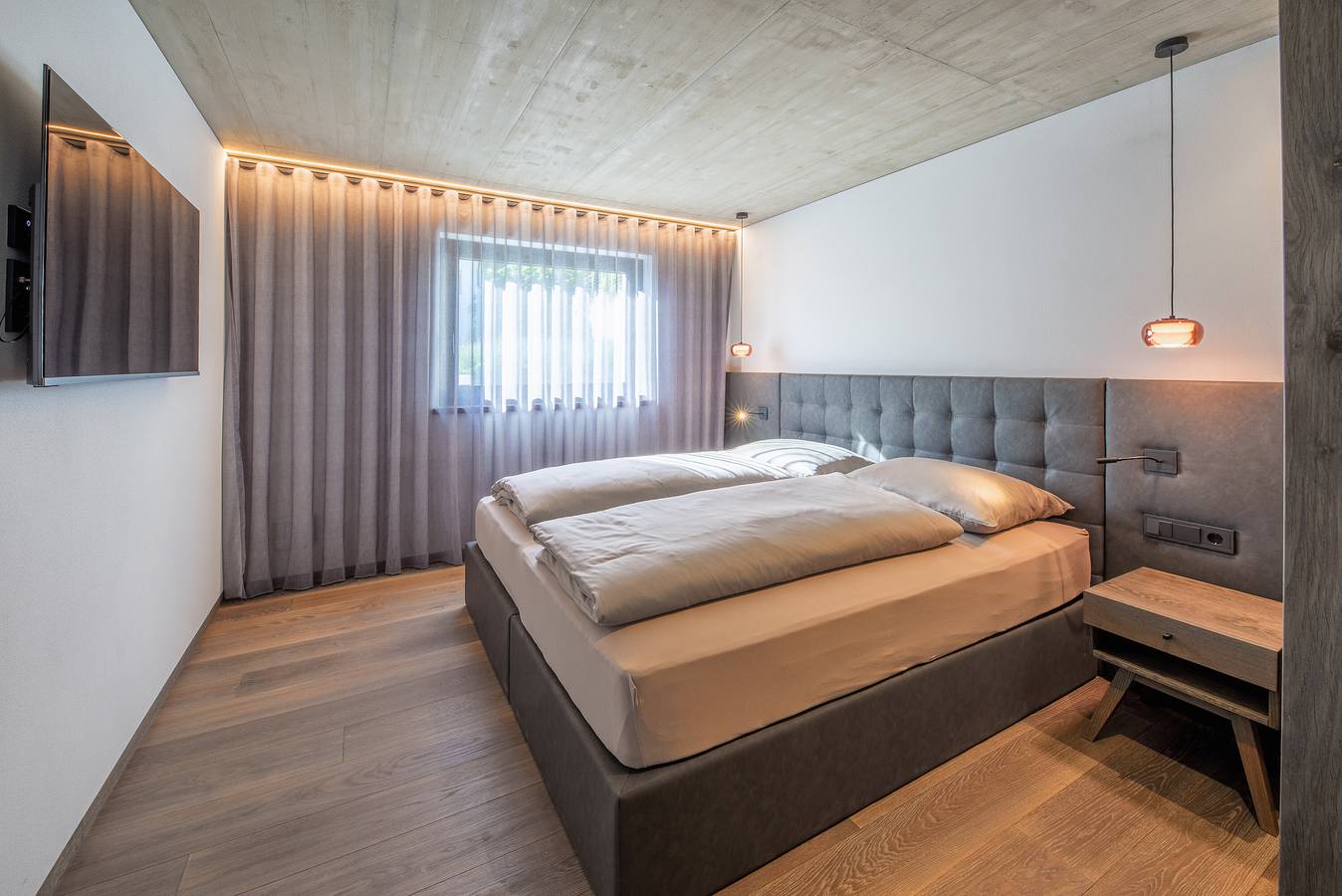 Ganze Wohnung, Ferienwohnung 'Köfele Lodge Sepp' mit Bergblick, Gemeinschaftspool und Wlan in Partschins, Texelgruppe