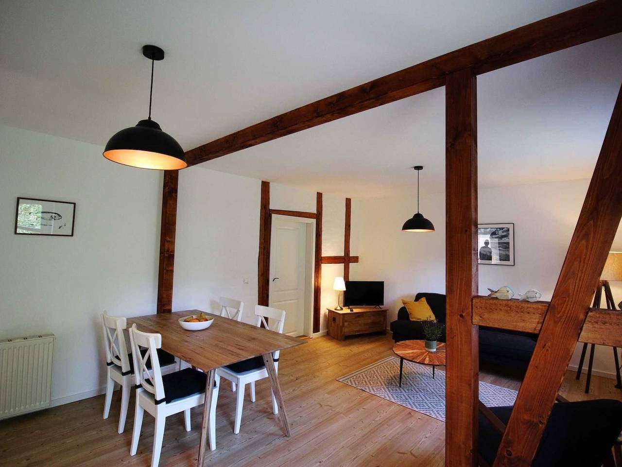 Ganze Ferienwohnung, Ferienhaus Makrele von 1877 - Große Wohnung im Fischerhaus von 1877 in Sundhagen, Stralsund Umland