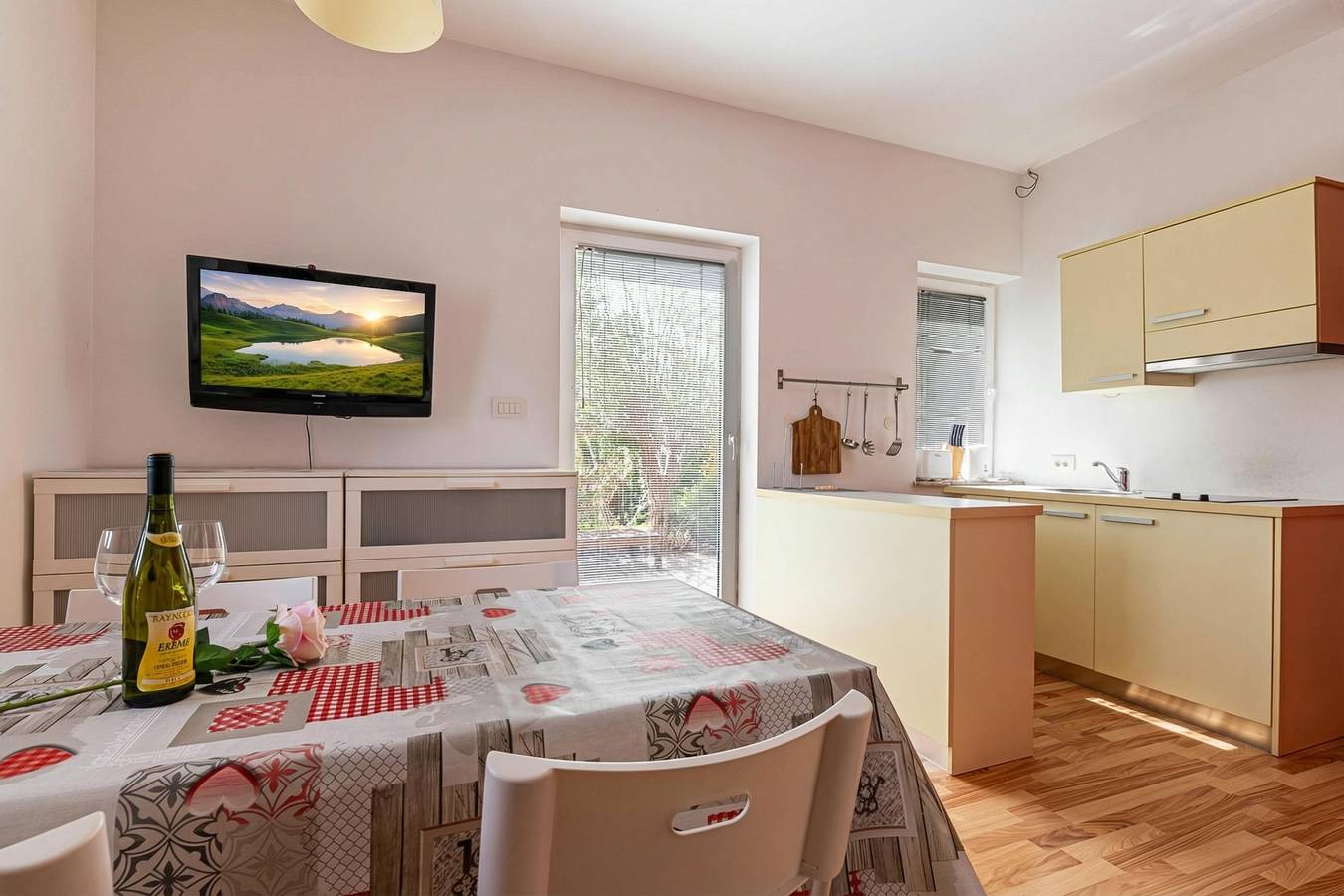 Ganze Wohnung, Lavrič Hideaway Apartment 2 in Innerkrain-Karst