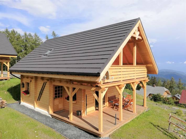 Chalet für 6 Personen, mit Balkon und Terrasse sowie Garten in Kärnten