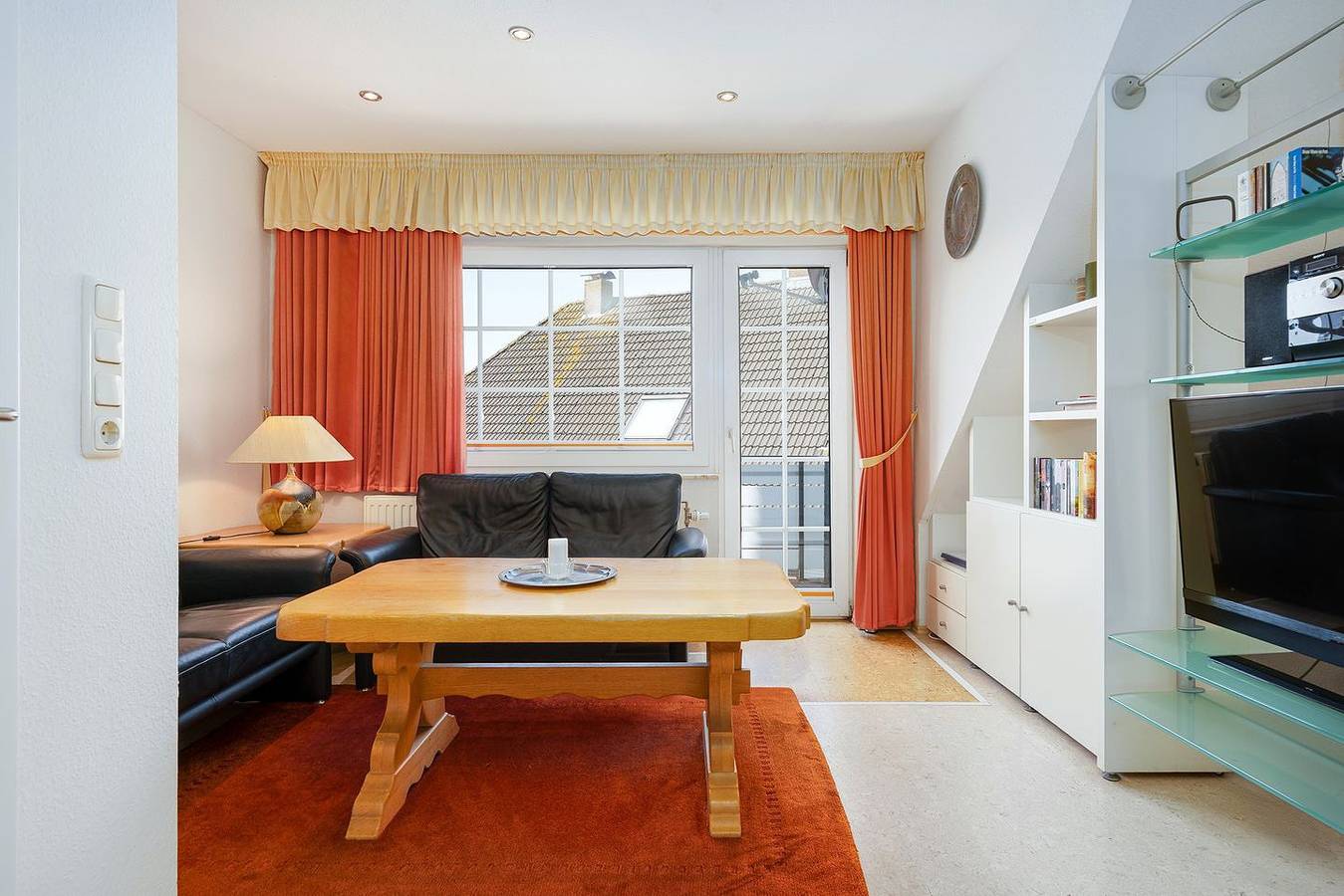 Entire apartment, Gemütliche Ferienwohnung (60qm) für 2 Personen + Hund mit Balkon in Greetsiel, Krummhörn