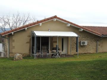 Gîte pour 2 personnes, avec terrasse dans la Drôme