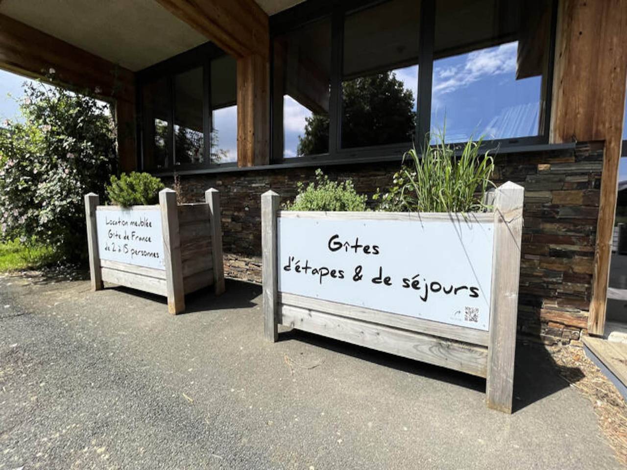 Appartement entier, Appartement à Prat-de-Bouc près des remontées mécaniques in Albepierre-Bredons, Parc naturel régional des Volcans d'Auvergne