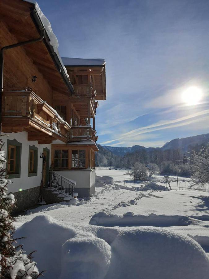 Haus Hirschpoint in Faistenau, Bezirk Salzburg-Umgebung