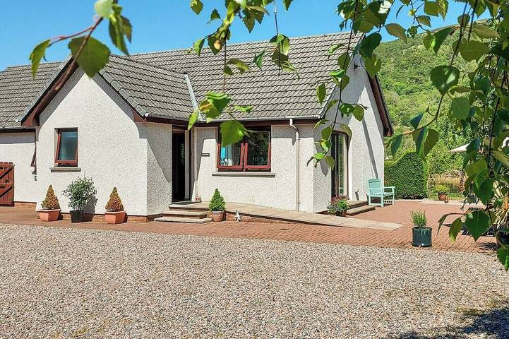 Cottage for 4 people, with Garden in Ballachulish