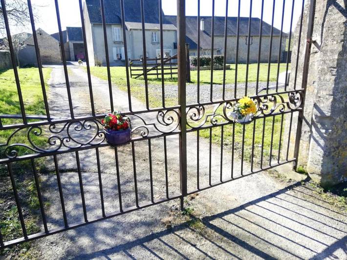 Location de vacances pour 2 personnes, avec terrasse et jardin à Asnières-en-Bessin - 4