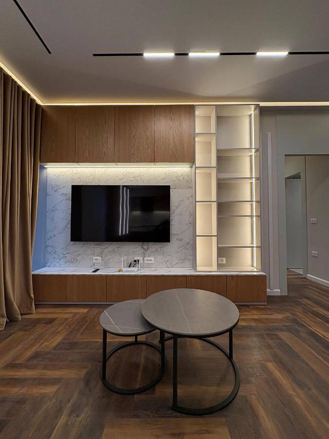 Cały apartament, Two-Bedroom Apartment with Balcony in Tirana, Albania
