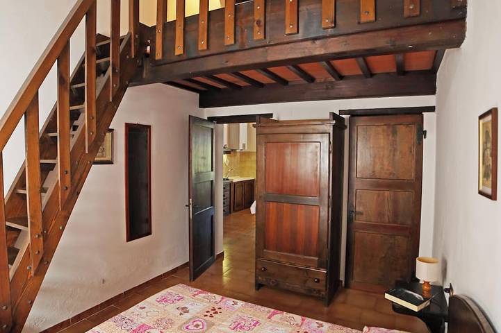 Ganze Wohnung, 8-person apartment with pool on Tuscan farm near the sea and Bolgheri! in Bolgheri, Castagneto Carducci
