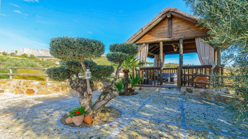 Chalet para 8 personas, con balcón/terraza y jacuzzi en Antequera - 4