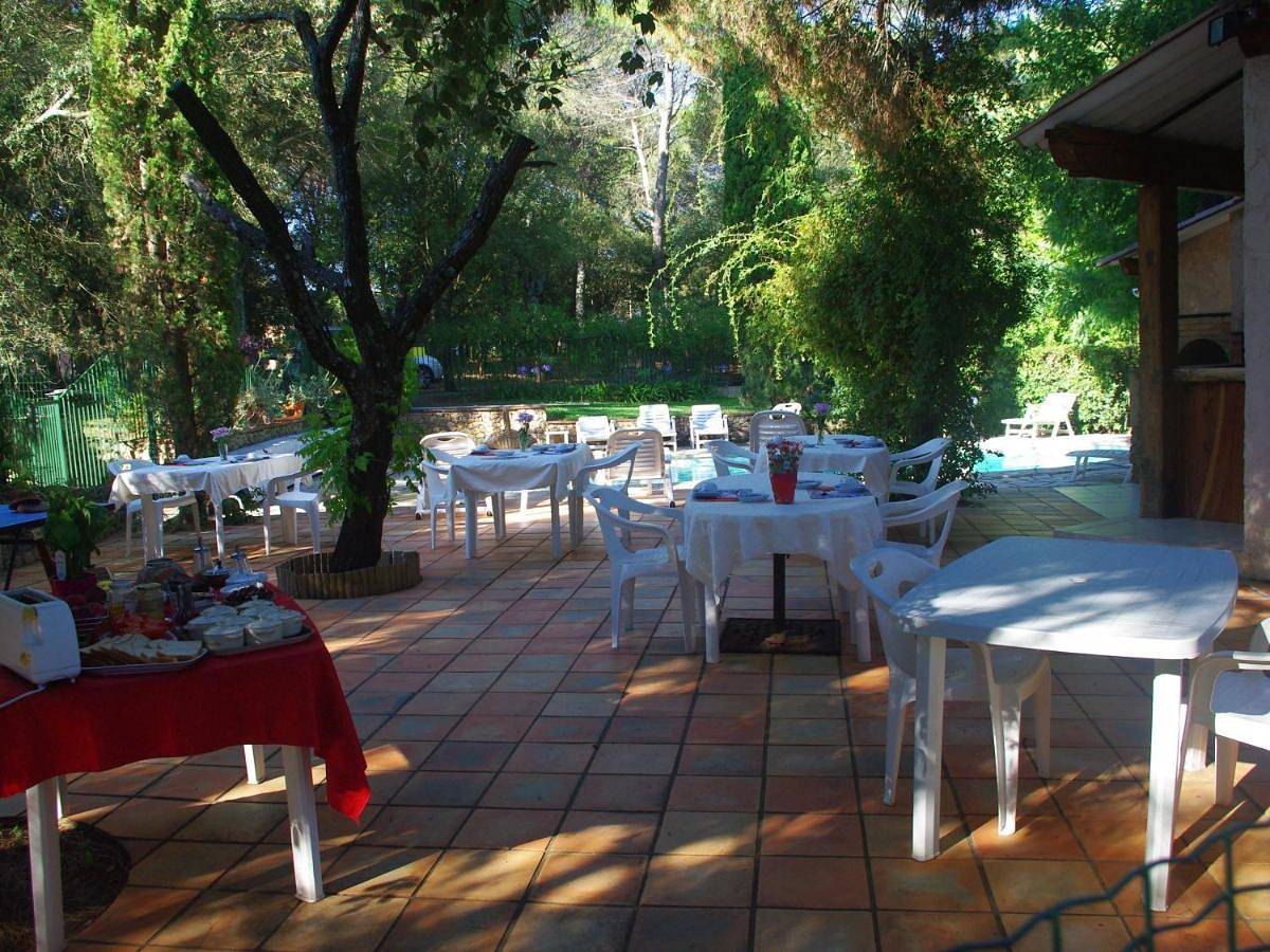 Comfort Triple Room in Roquebrune-sur-Argens, Côte méditerranéenne (France)