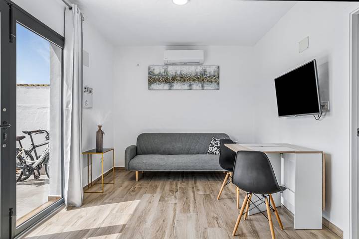 Hel lägenhet, Apartment 'Casa Sofia' with Private Pool, Wi-Fi and Air Conditioning in Conil de la Frontera, Costa de la Luz