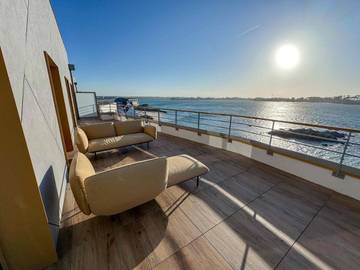 Gîte pour 9 personnes, avec terrasse et jacuzzi dans Plage De Roc H Kroum Roscoff