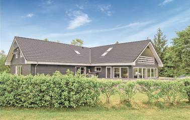 Ferienhaus für 16 Personen, mit Whirlpool und Terrasse sowie Sauna und Pool, mit Haustier in Djursland