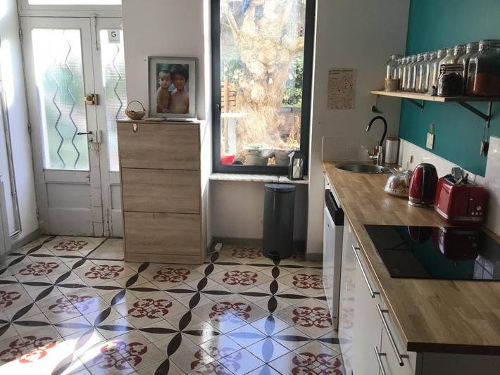 Location de vacances pour 9 personnes, avec vue ainsi que jardin et piscine à Armissan - 3