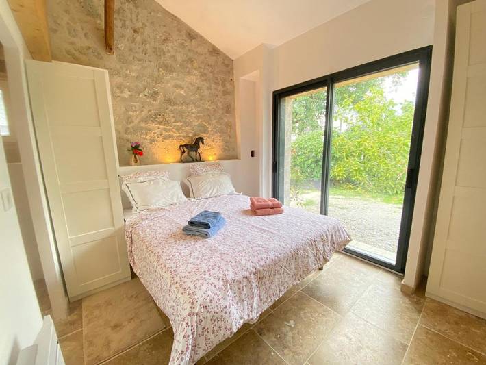 Chambre d’hôte pour 2 personnes, avec Terrasse ainsi que Jardin et Vue dans le Lot-et-Garonne