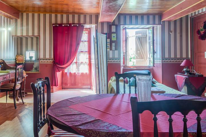 Location de vacances pour 3 personnes, avec jardin dans Parc naturel régional Périgord-Limousin - 2