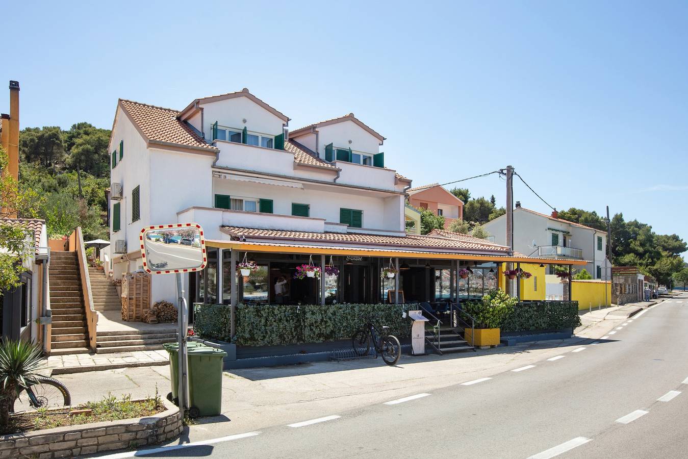 Ganze Wohnung, Apartments by the sea Tisno, Murter - 815 in Tisno, Murter