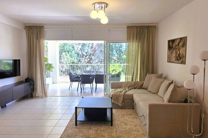 Gîte pour 8 personnes, avec piscine, adapté aux familles à Paphos (ville) - 3