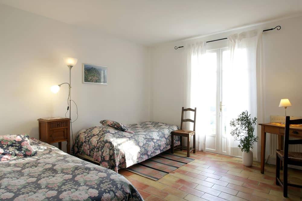 Country house 3 bedrooms - Pyrenees view in Saint-Félix-de-Tournegat, Ariège