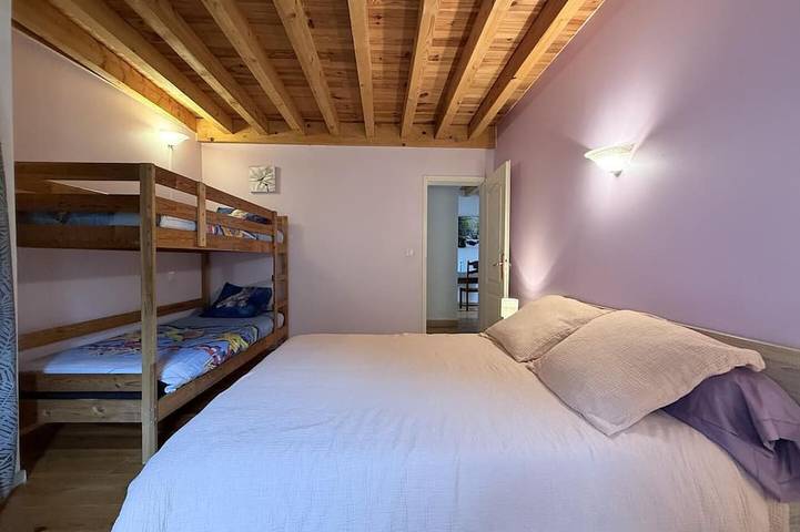 Location de vacances pour 8 personnes, avec jardin à Aydius - 4