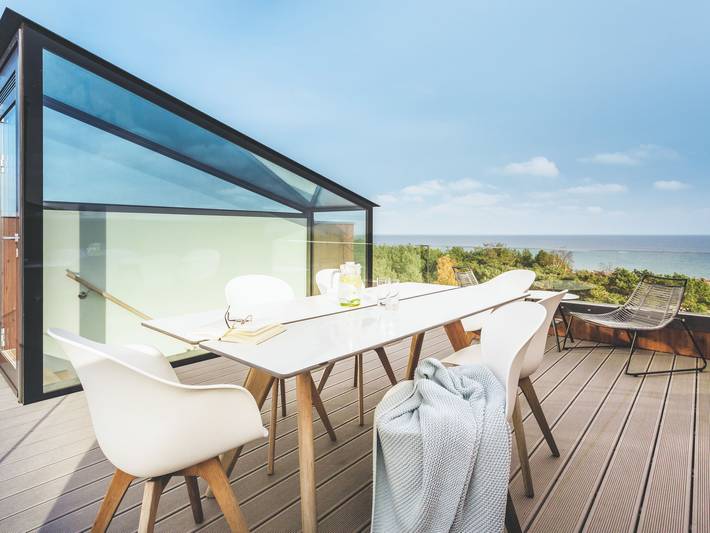 Ferienwohnung für 6 Personen, mit Terrasse und Garten sowie Sauna auf Rügen