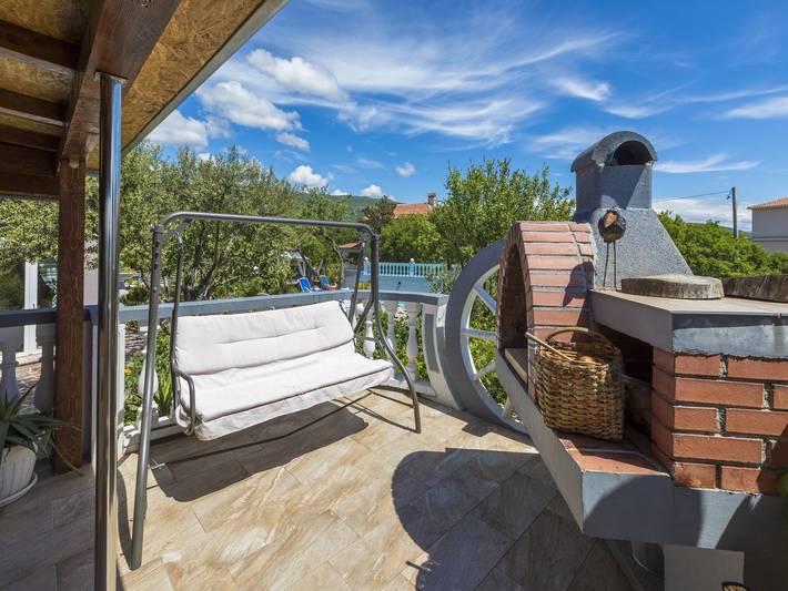 Villa für 12 Personen, mit Kinderpool und Pool sowie Garten, mit Haustier in Crikvenica - 2