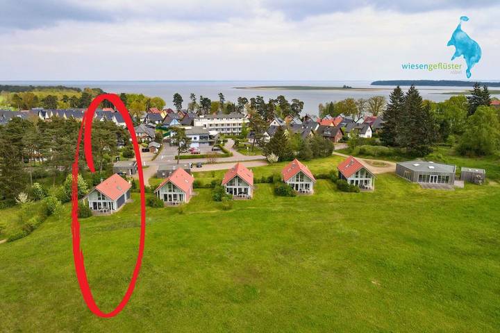 Ferienhaus für 8 Personen, mit Garten und Ausblick sowie Sauna, mit Haustier in Mecklenburgische Seenplatte