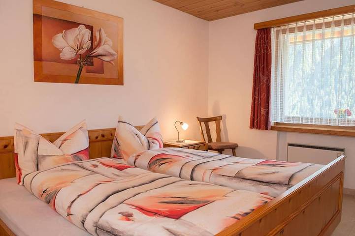Ganze Wohnung, Chasa Plajet 8B, (Ramosch) in Ramosch, Valsot