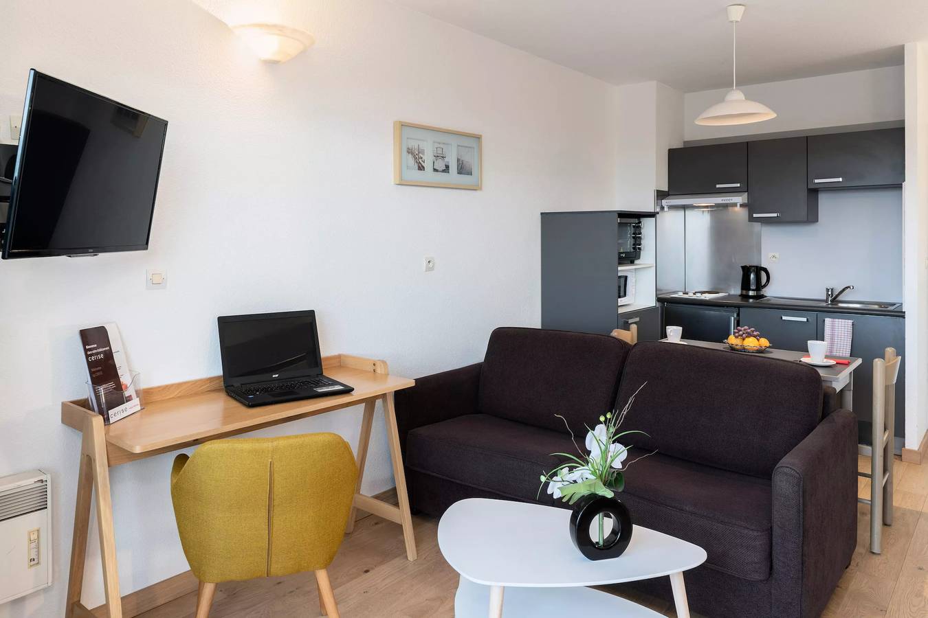 Ganze Wohnung, Ferienwohnung 2 Zimmer 4 Personen - Balkon Gartenseite in Lac de Christus, Saint-Paul-lès-Dax
