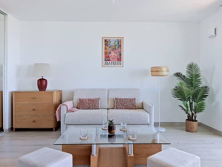 Gîte pour 4 personnes, avec terrasse et jardin à Saint-Laurent-du-Var - 2