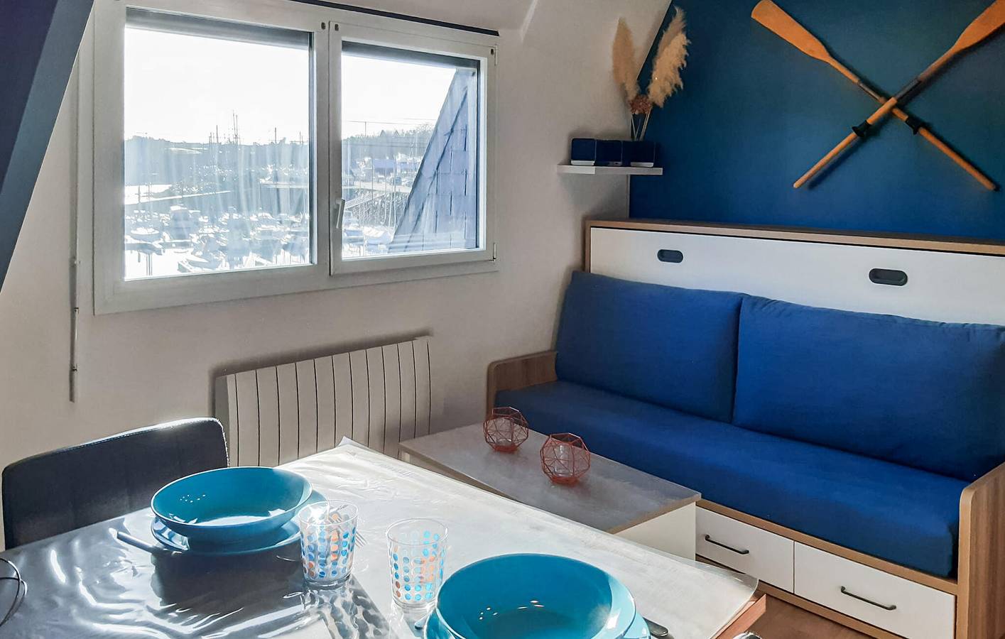 Apartamento vacacional entero, Alojamiento acogedor a 1 km de la playa: cama de matrimonio, wifi, televisión y aparcamiento en la calle in Lézardrieux, Costa de granito rosa